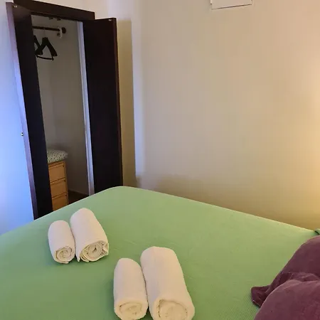 A Dos Minutos De La Playa. Casco Antiguo. Appartement